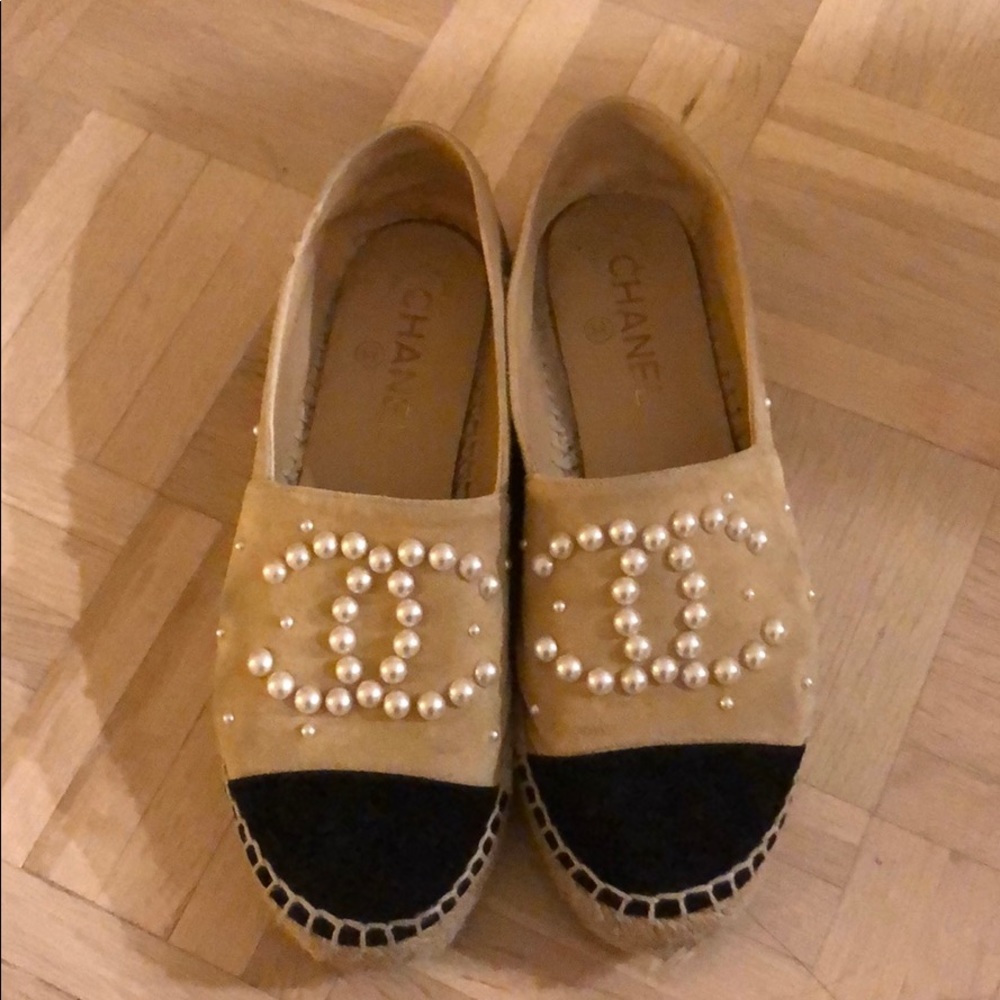 Chanel espadrille